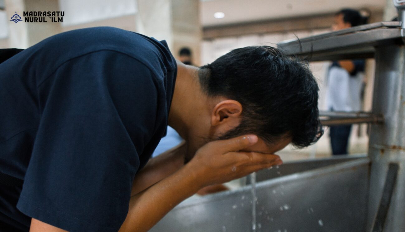 অজু ভঙ্গের কারণ কয়টি ও কী কী?   